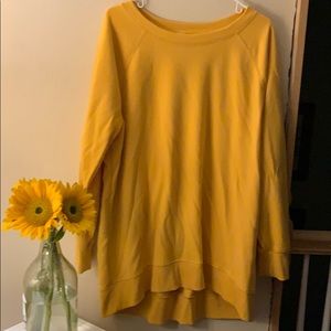 Old Navy Sweatshirt! Only worn once!